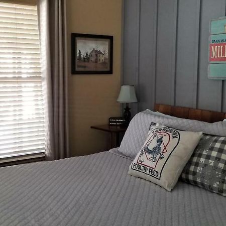 Waters Run Guest House & Suite Bittinger 外观 照片
